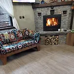 Holiday home неси *