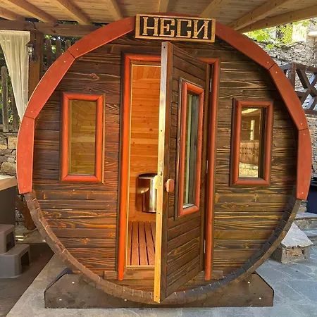 Holiday home неси