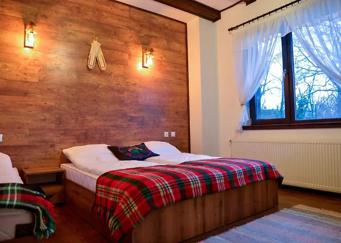 Holiday home неси Leshten